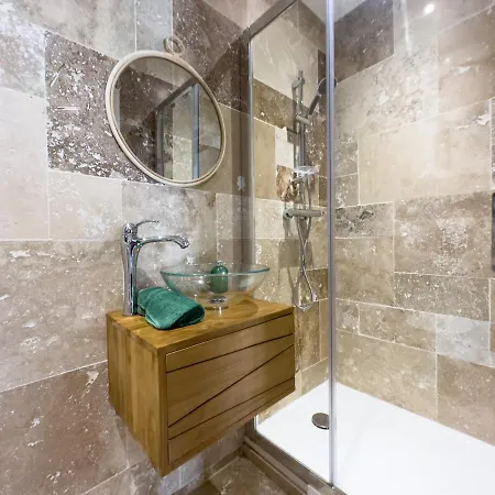 Le Cosy Safranier Vieil Apartment *